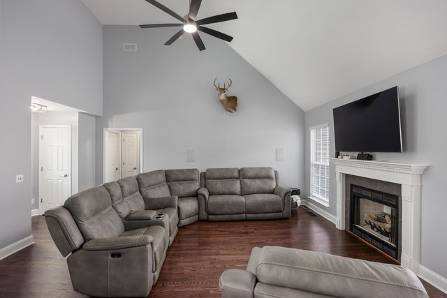 405 Classic Drive, Soddy Daisy, TN 37379