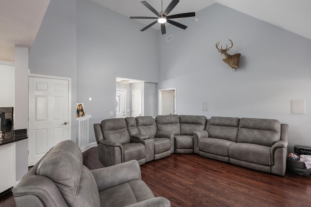 405 Classic Drive, Soddy Daisy, TN 37379