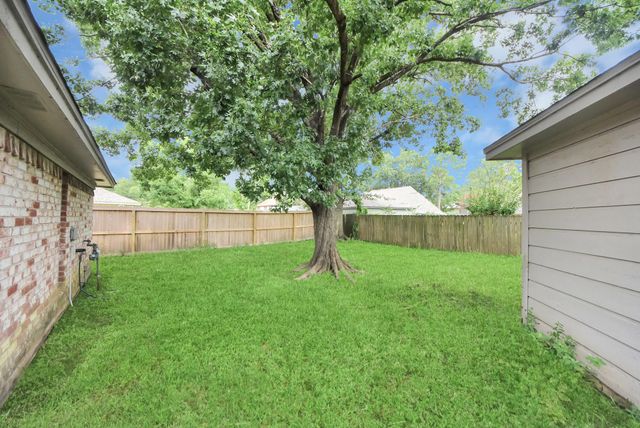 7510 Renmark Lane, Houston, TX 77070