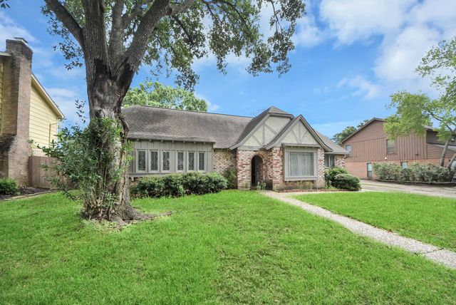 7510 Renmark Lane, Houston, TX 77070