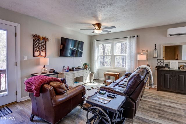 179 Muskrat Ramble Road, Mountain City, TN 37683