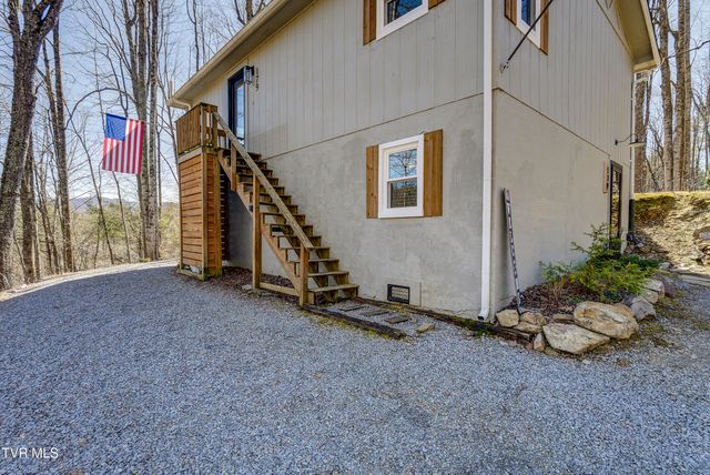 179 Muskrat Ramble Road, Mountain City, TN 37683