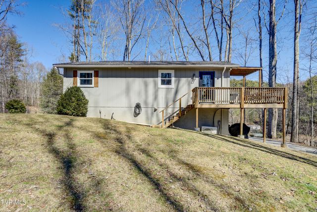 179 Muskrat Ramble Road, Mountain City, TN 37683