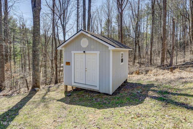 179 Muskrat Ramble Road, Mountain City, TN 37683