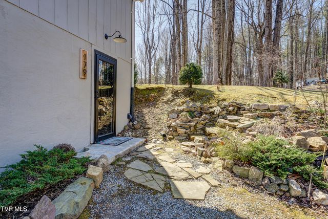 179 Muskrat Ramble Road, Mountain City, TN 37683