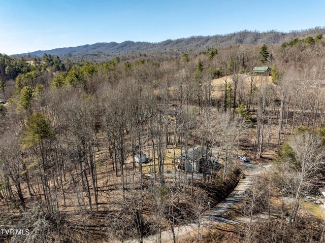 179 Muskrat Ramble Road, Mountain City, TN 37683
