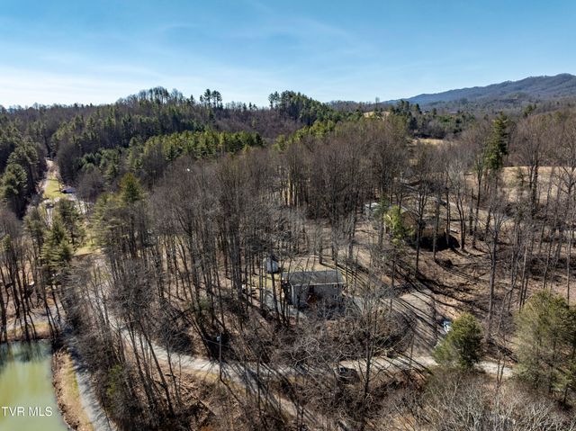 179 Muskrat Ramble Road, Mountain City, TN 37683