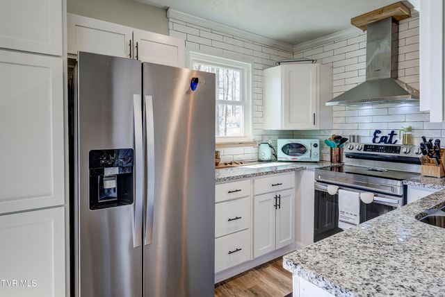 179 Muskrat Ramble Road, Mountain City, TN 37683