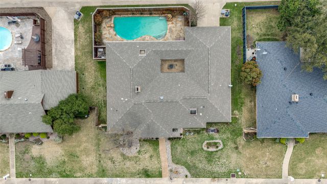 7148 Roundrock Road, Dallas, TX 75248
