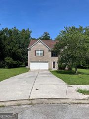 305 Walton View, South Fulton, GA 30213