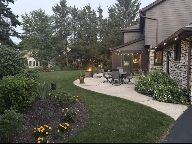 1790 Kelly LANE, Brookfield, WI 53045