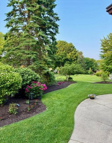 1790 Kelly LANE, Brookfield, WI 53045