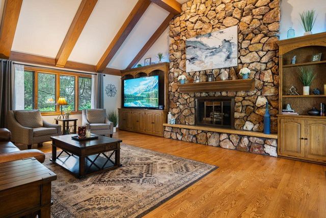 1790 Kelly LANE, Brookfield, WI 53045