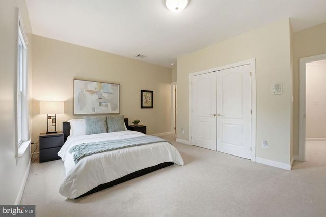 2207 ARYNESS DR, Vienna, VA 22181