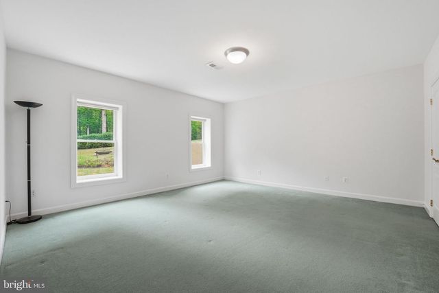 2207 ARYNESS DR, Vienna, VA 22181