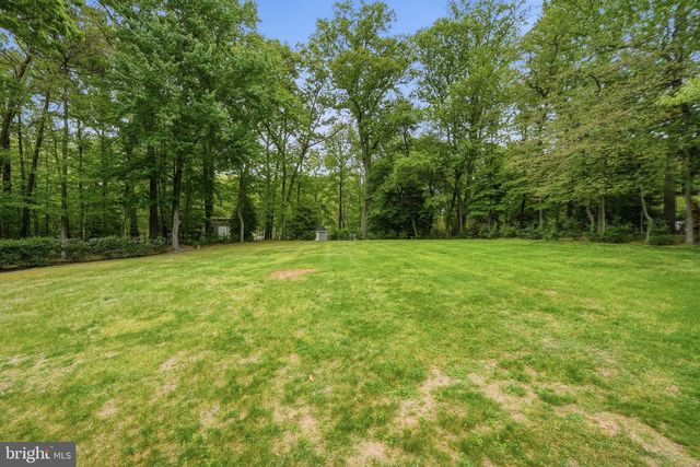 2207 ARYNESS DR, Vienna, VA 22181