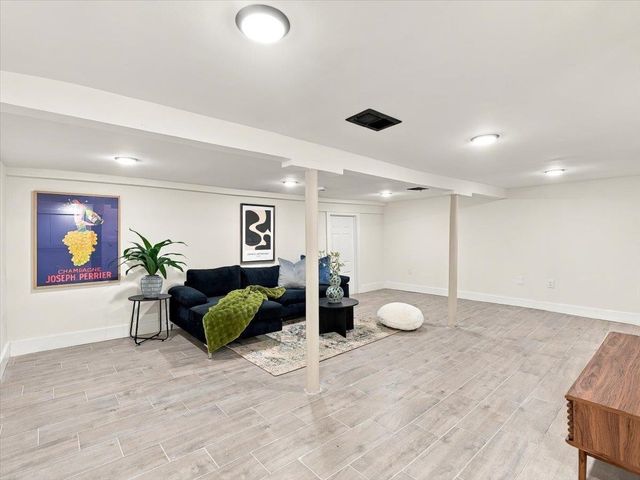 7 PIERCE AVE, Jc, Heights, NJ 07307