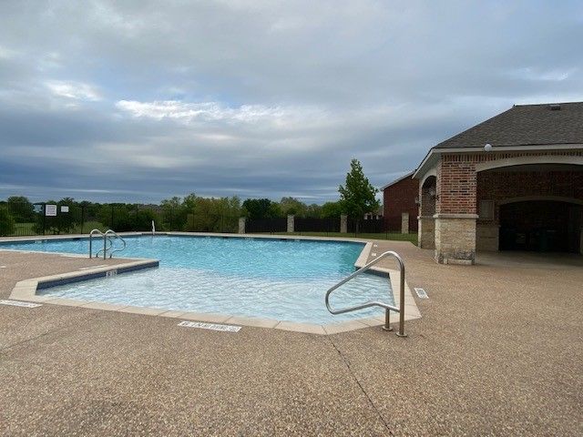 5121 Hidden Knolls Drive, Mckinney, TX 75071