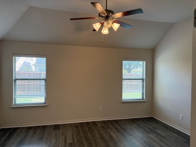 5121 Hidden Knolls Drive, Mckinney, TX 75071