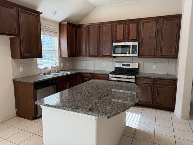 5121 Hidden Knolls Drive, Mckinney, TX 75071