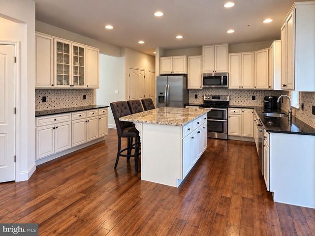 6824 BARLOWE CT, Hughesville, MD 20637