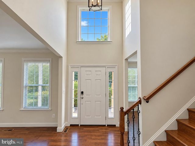 6824 BARLOWE CT, Hughesville, MD 20637
