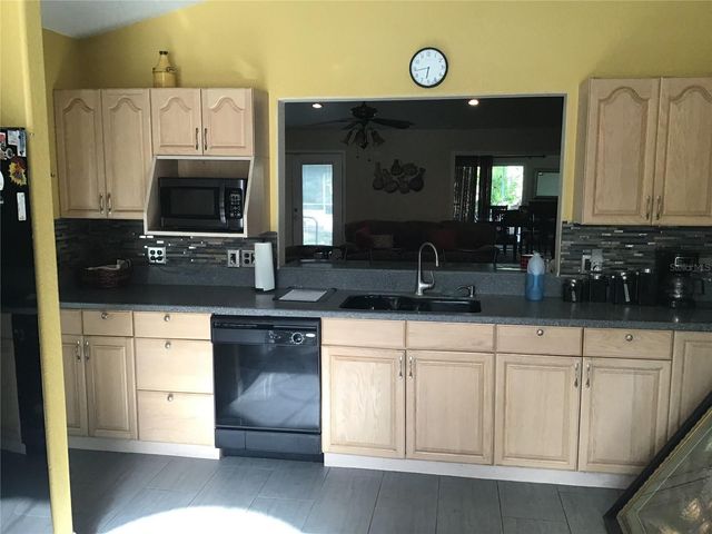 12451 SE 115TH AVENUE, Belleview, FL 34420