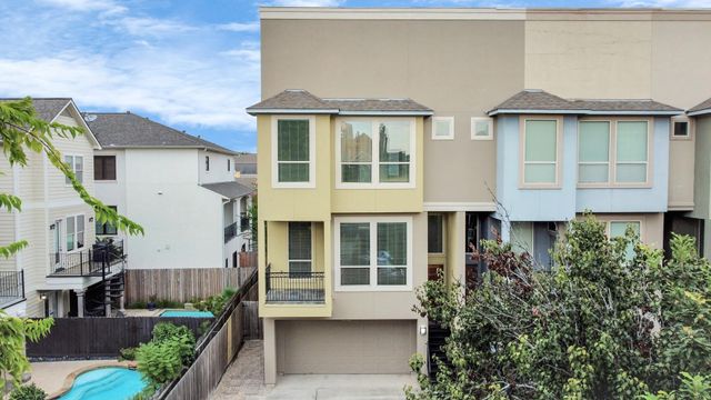 5526 Crooms Street, Houston, TX 77007