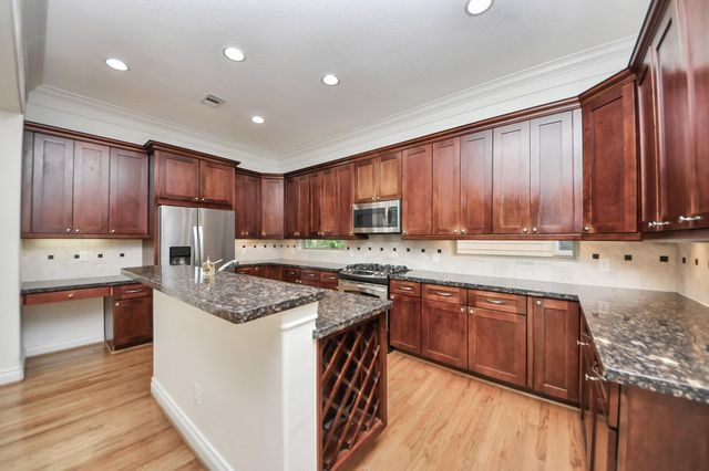 5526 Crooms Street, Houston, TX 77007