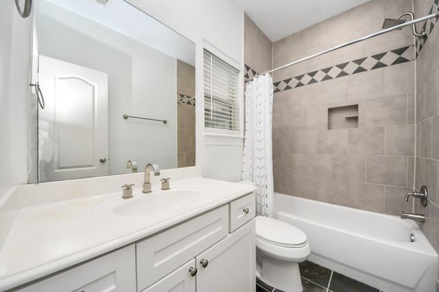 5526 Crooms Street, Houston, TX 77007