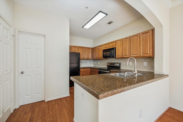 12707 Boheme Drive 1304, Houston, TX 77024