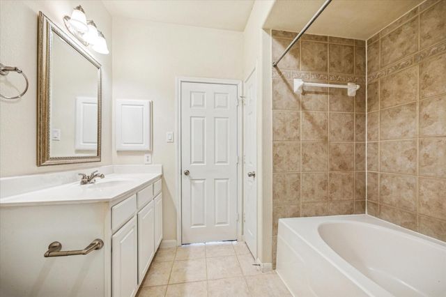 12707 Boheme Drive 1304, Houston, TX 77024