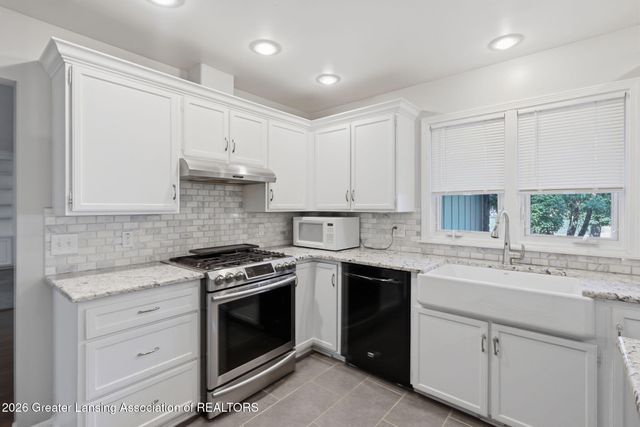 4763 Mohican Lane, Okemos, MI 48864
