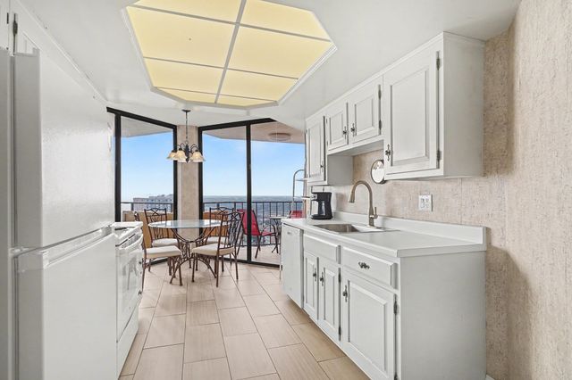 9650 Shore Dr Apt 1802, Myrtle Beach, SC 29572