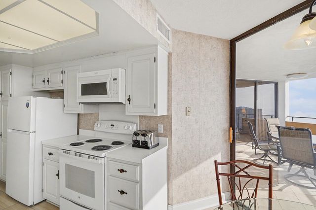 9650 Shore Dr Apt 1802, Myrtle Beach, SC 29572