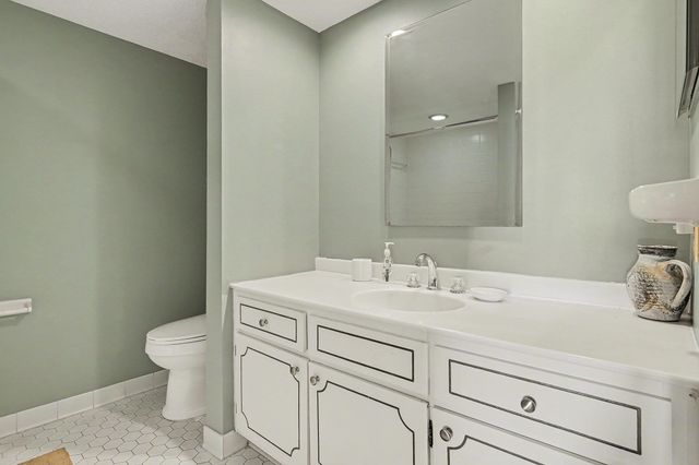 9650 Shore Dr Apt 1802, Myrtle Beach, SC 29572