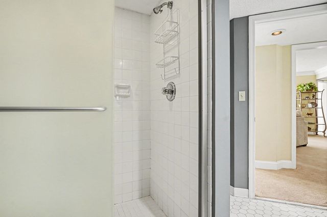 9650 Shore Dr Apt 1802, Myrtle Beach, SC 29572