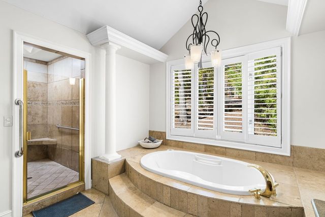 1370 Heathers Cove Circle, Hiawassee, GA 30546