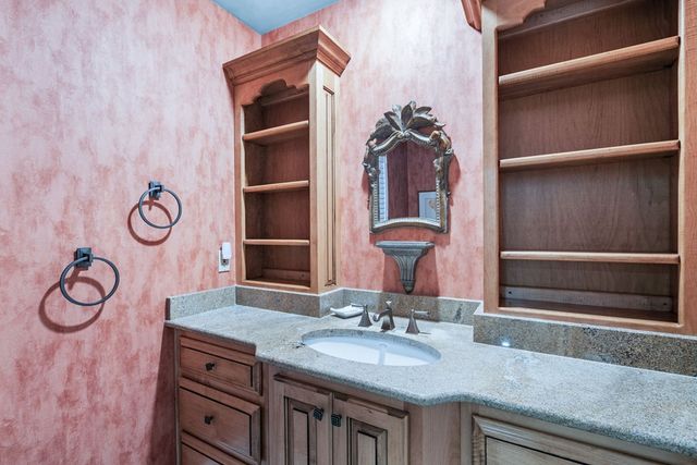 1370 Heathers Cove Circle, Hiawassee, GA 30546