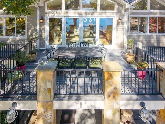 1370 Heathers Cove Circle, Hiawassee, GA 30546