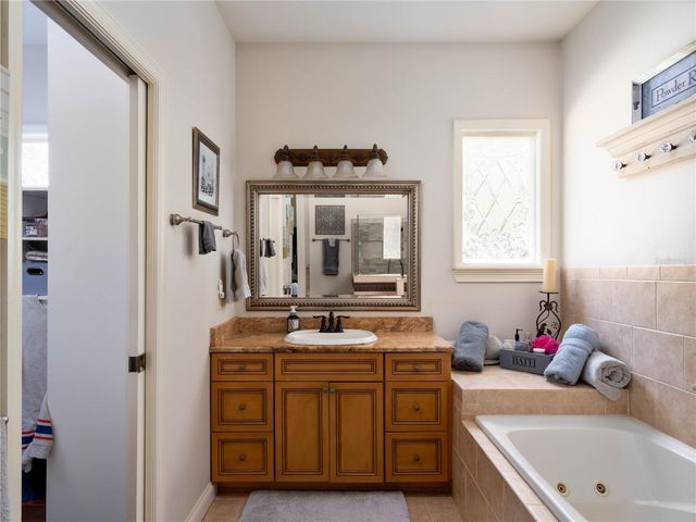 14020 SE 106TH STREET, Ocklawaha, FL 32179