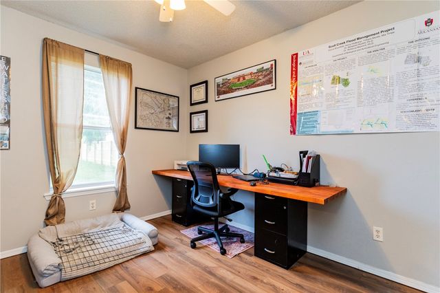 516 Hill Circle, Centerton, AR 72719