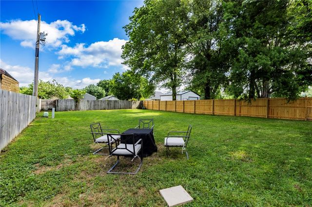 516 Hill Circle, Centerton, AR 72719