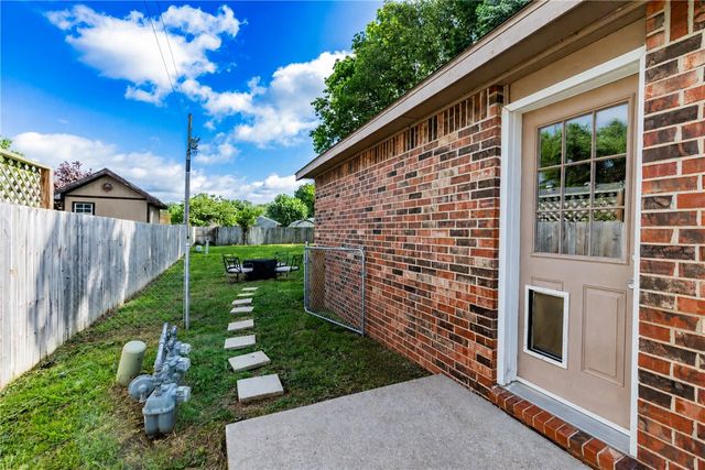 516 Hill Circle, Centerton, AR 72719