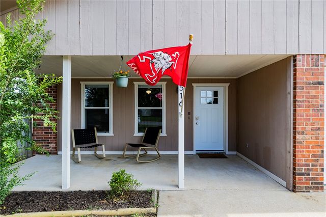 516 Hill Circle, Centerton, AR 72719