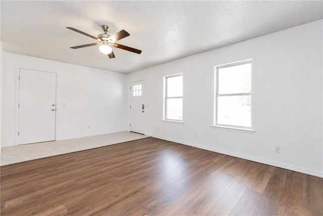 516 Hill Circle, Centerton, AR 72719