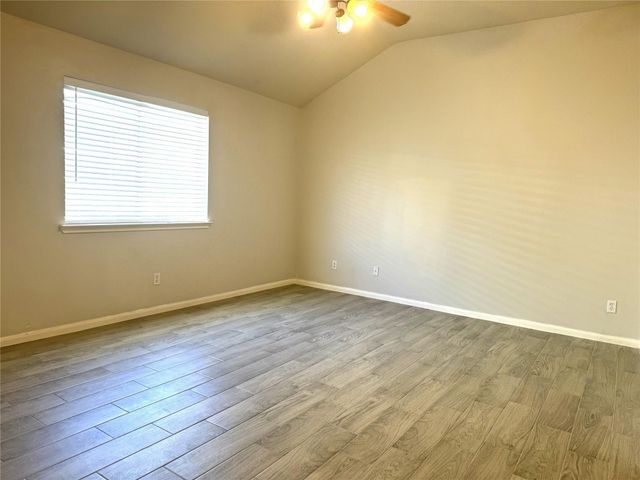 9019 N Ferndale Place Drive, Houston, TX 77064