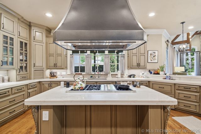 10427 S Oxford Avenue, Tulsa, OK 74137