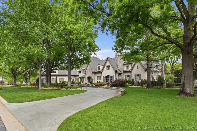 10427 S Oxford Avenue, Tulsa, OK 74137