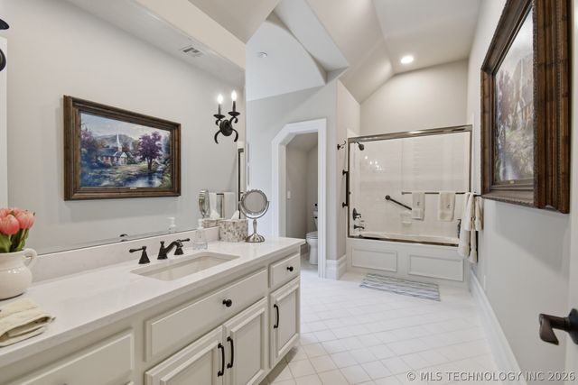 10427 S Oxford Avenue, Tulsa, OK 74137
